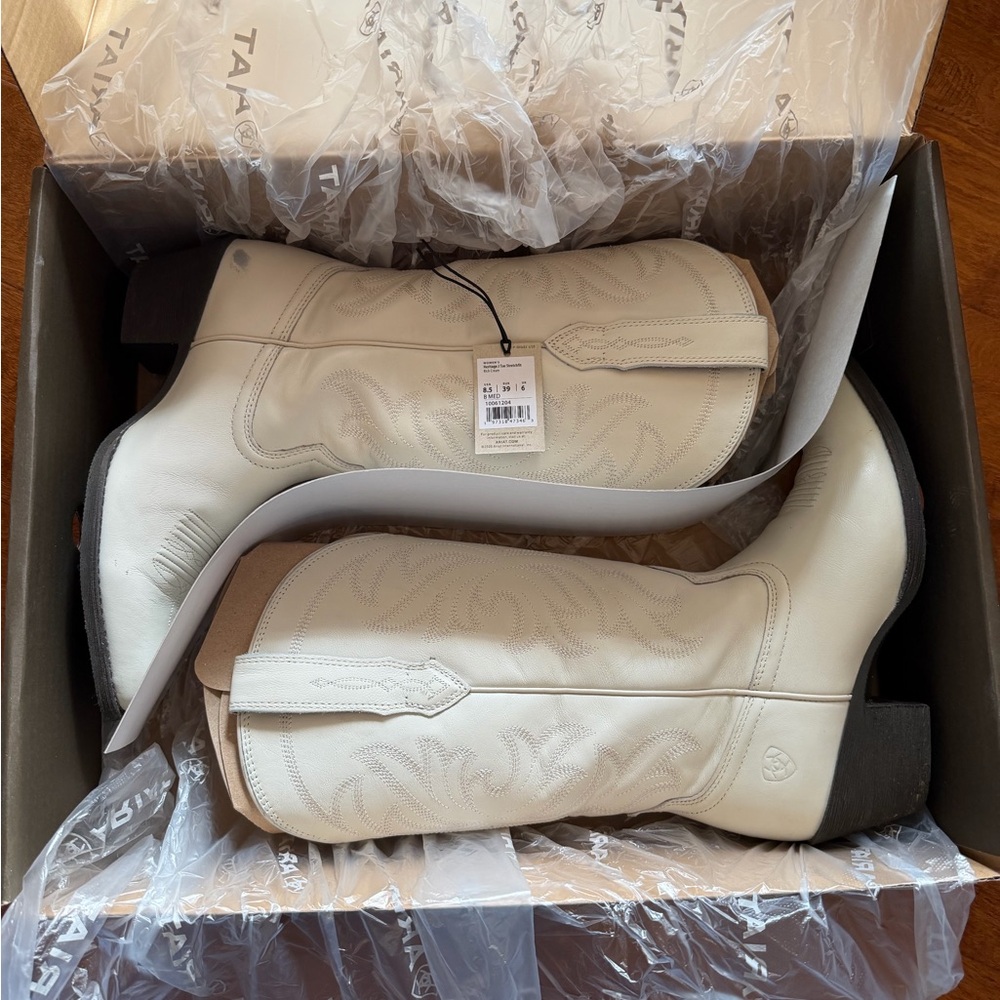 ARIAT Heritage J Toe Stretchfit EUC White Western Cowboy Boots 8.5 - Picture 7 of 10